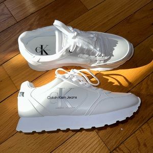 Women's Cayle Logo Casual Lace-Up Sneakers